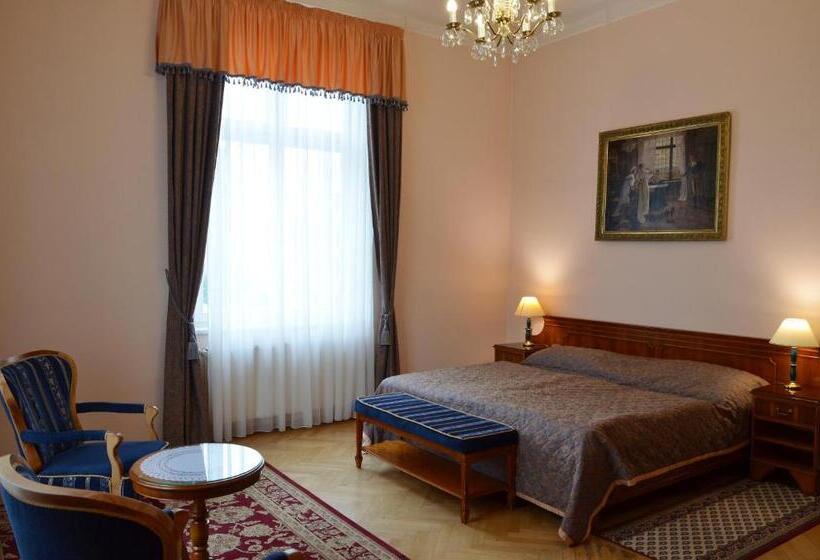 فندق Bristol Vila Tereza