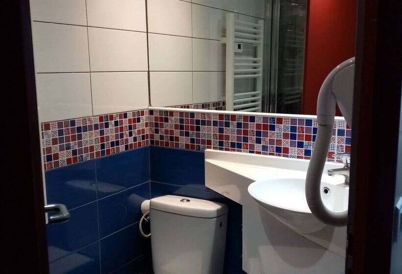 Brit Hotel St Quentin/nord