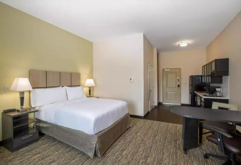 Hotelli Candlewood Suites   Omaha Millard Area, An Ihg