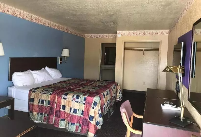 Hotelli Delux Inn
