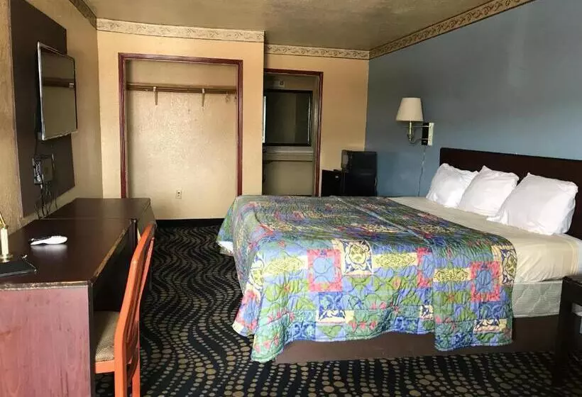 Hotelli Delux Inn