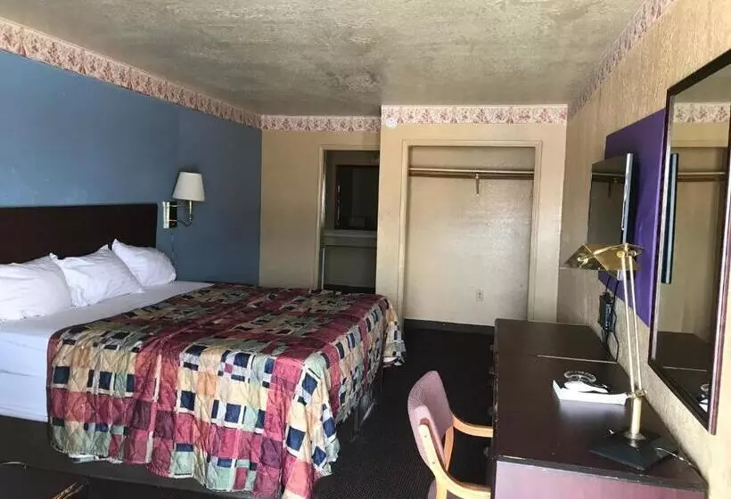 Hotelli Delux Inn