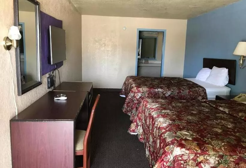 Hotelli Delux Inn