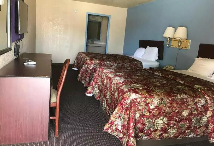 Hotelli Delux Inn