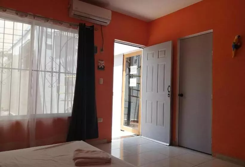 ホテル Guest House La Casa Del Quetzal