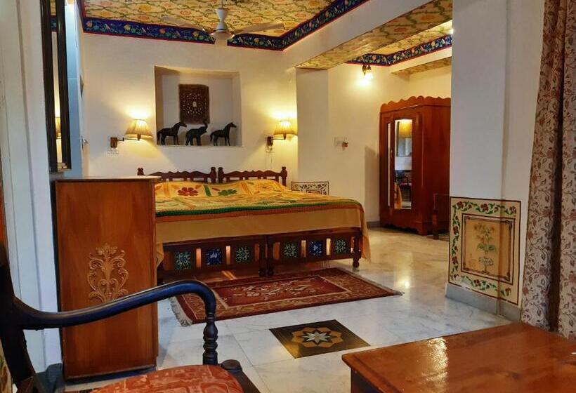 ホテル Haveli Braj Bhushanjee Heritage