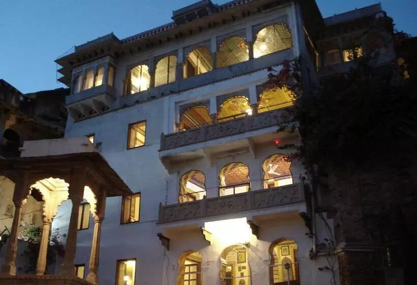 ホテル Haveli Braj Bhushanjee Heritage