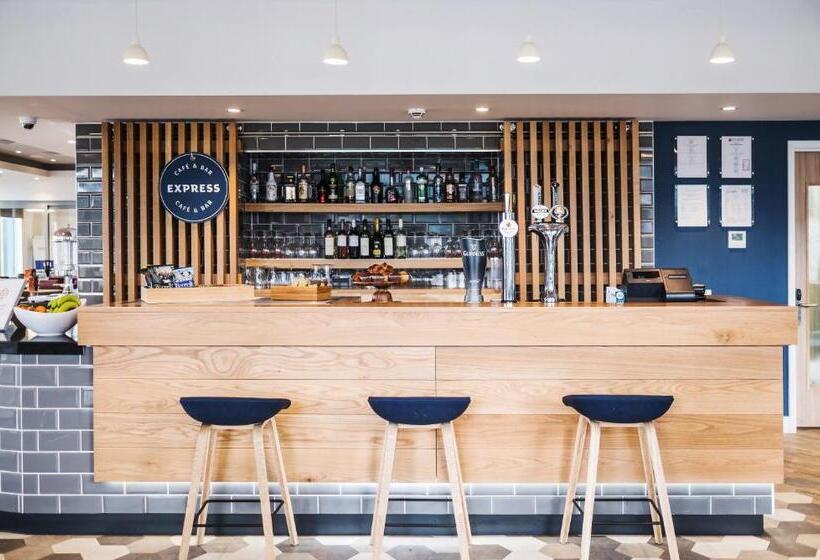 فندق Holiday Inn Express   Stockport, An Ihg