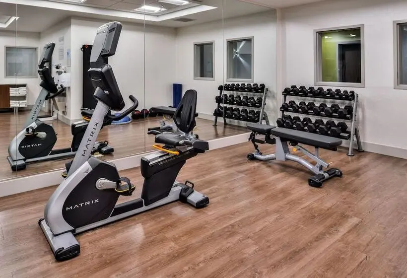 Hotelli Holiday Inn Express & Suites Siloam Springs, An Ihg