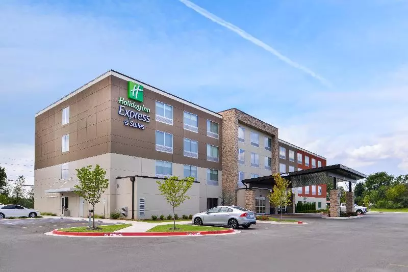 ホテル Holiday Inn Express & Suites   Siloam Springs, An Ihg