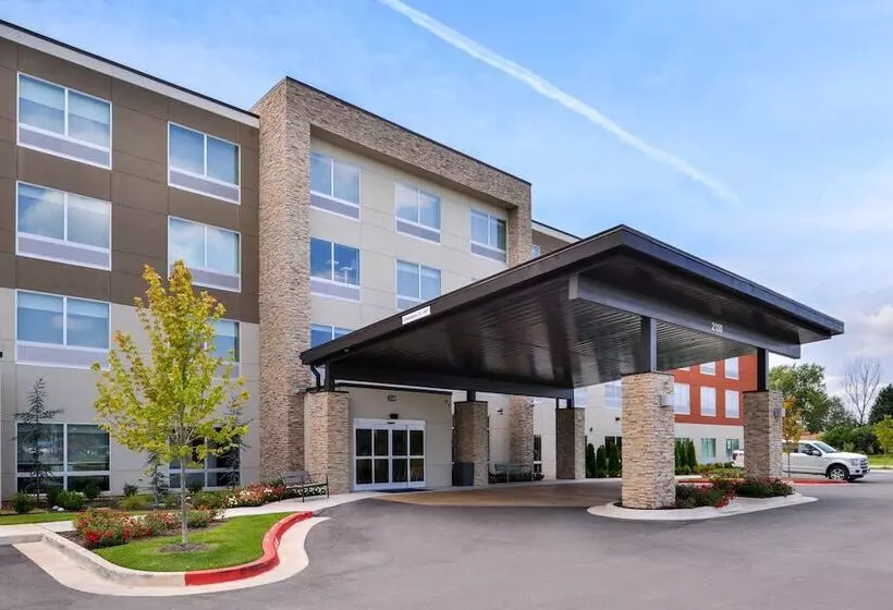 ホテル Holiday Inn Express & Suites   Siloam Springs, An Ihg