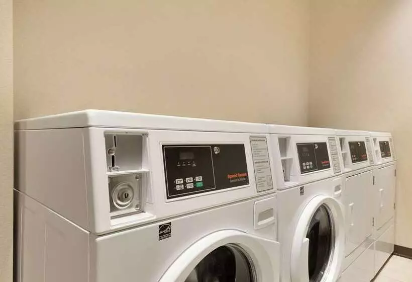 ホテル Home2 Suites By Hilton Cleveland Independence