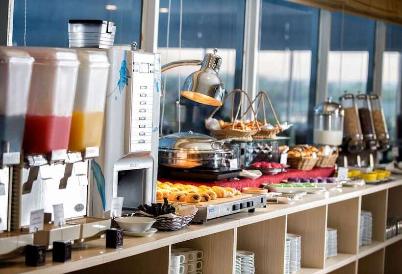 Indoluxe Hotel Jogjakarta