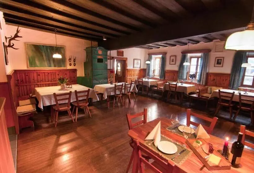 ホテル Landgasthof Kirchenwirt
