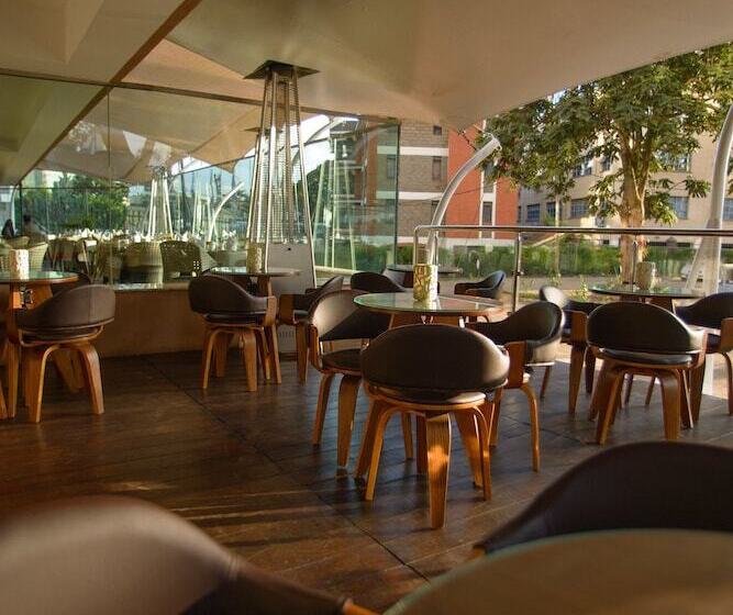 The Concord Hotel & Suites