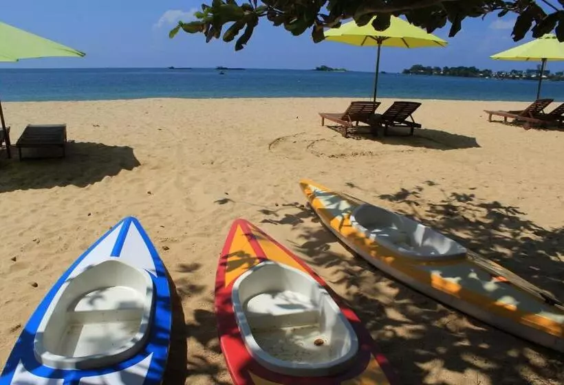 Vung Bau Resort