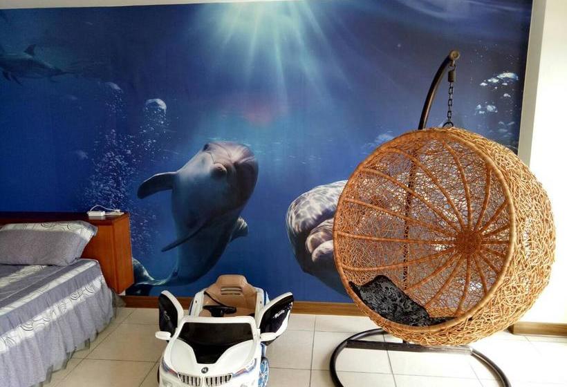 تختخواب و صبحانه Dolphin Castle