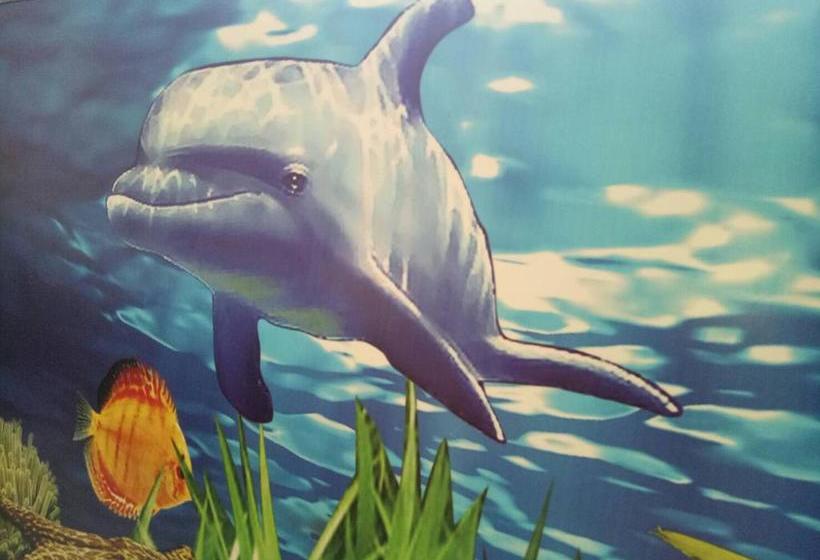 تختخواب و صبحانه Dolphin Castle