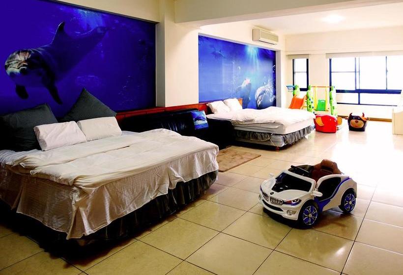 تختخواب و صبحانه Dolphin Castle