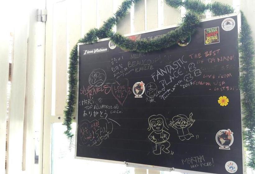 Hi Danang Beach Hostel