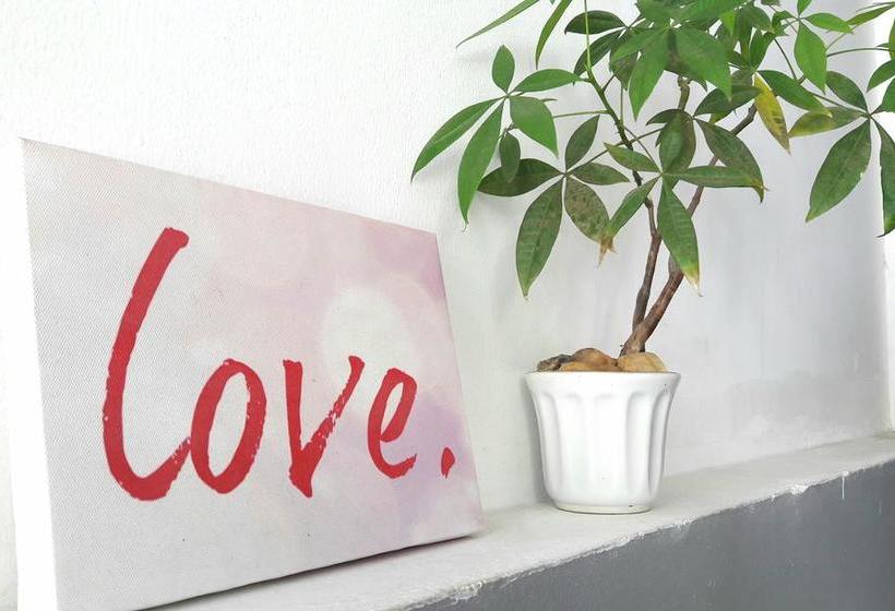 Hi Danang Beach Hostel