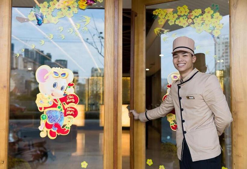 Kova Diamond Hotel Da Nang