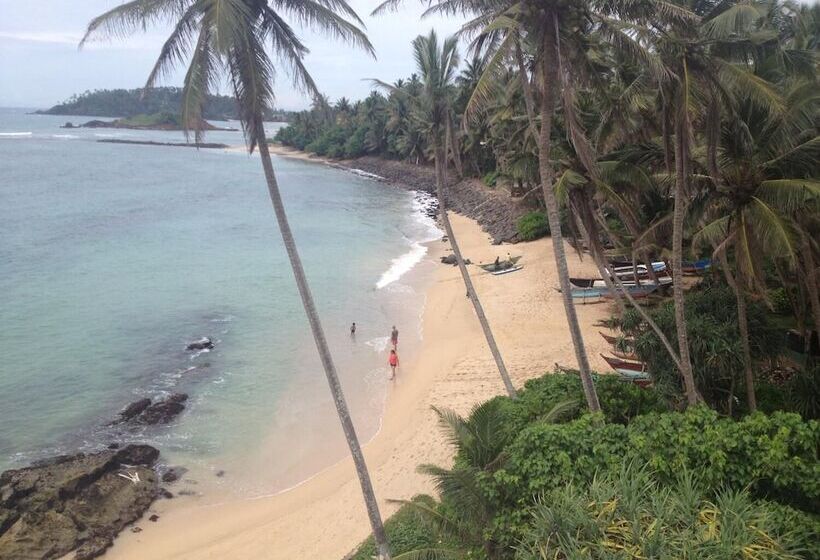 Hotel Mirissa Seastar