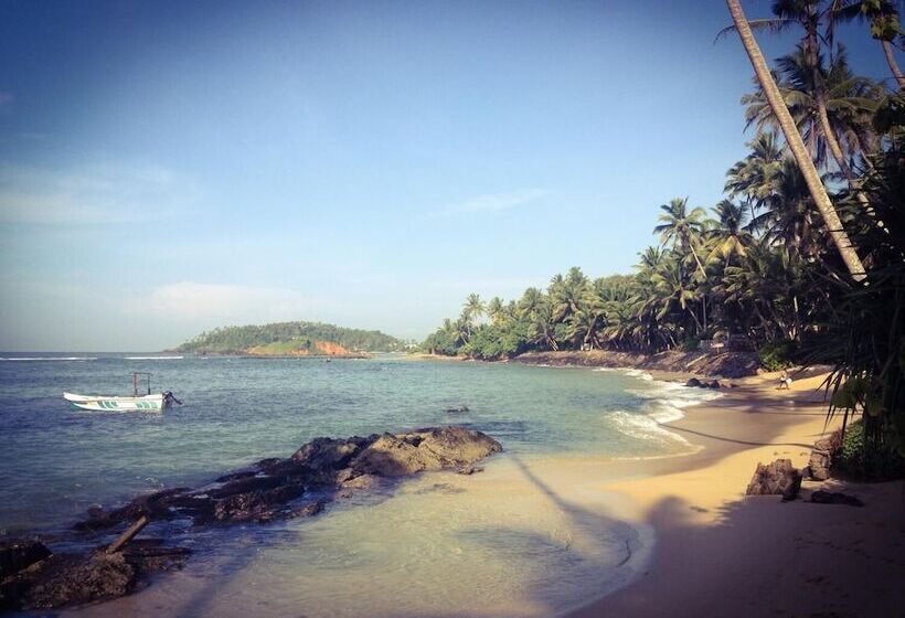 Hotel Mirissa Seastar
