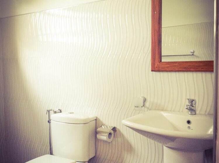 Hotel Mirissa Seastar