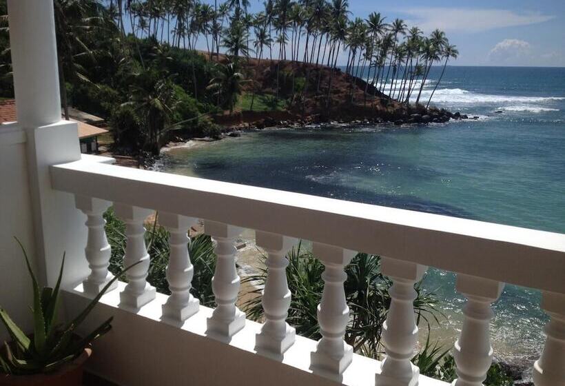 Hotel Mirissa Seastar