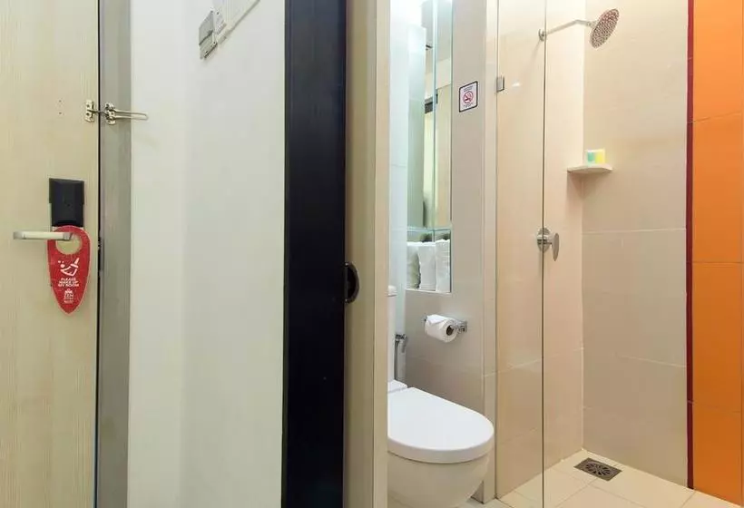 ホテル Oyo Rooms Jalan Kinta Komtar