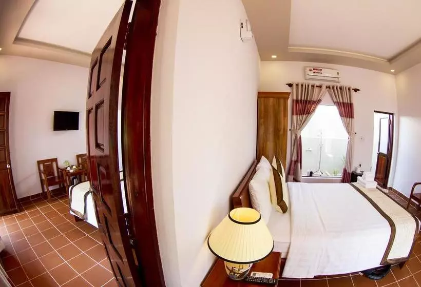 Ong Lang Village Resort