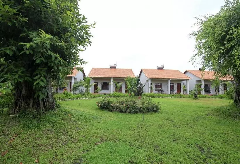 Ong Lang Village Resort