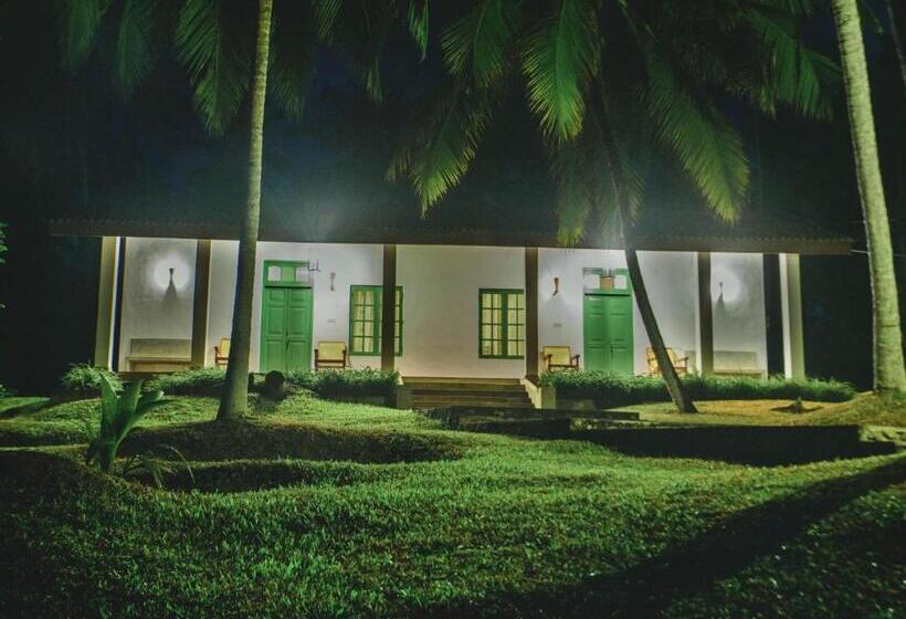 Пансион Thalpe Walawwa Heritage Villa