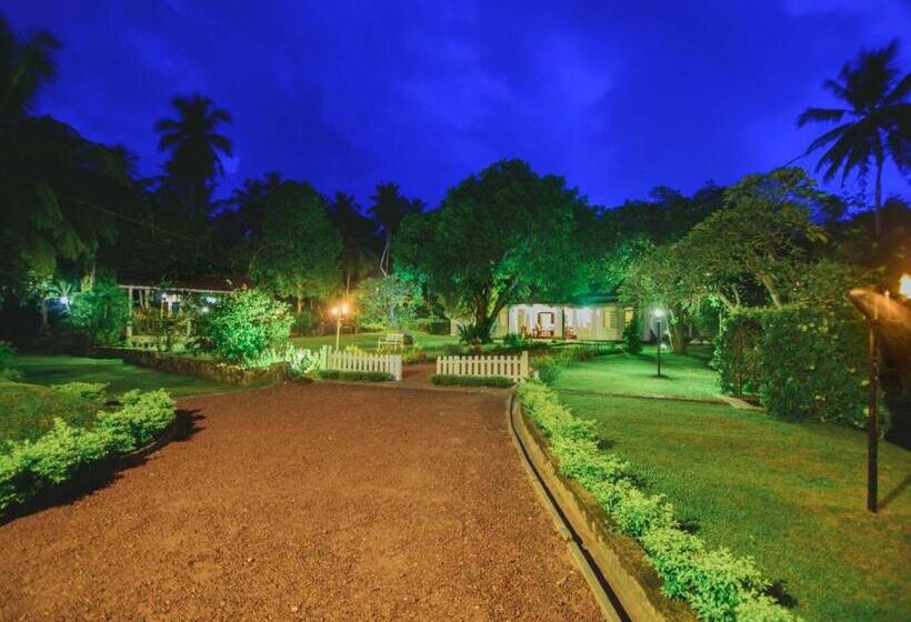 Пансион Thalpe Walawwa Heritage Villa