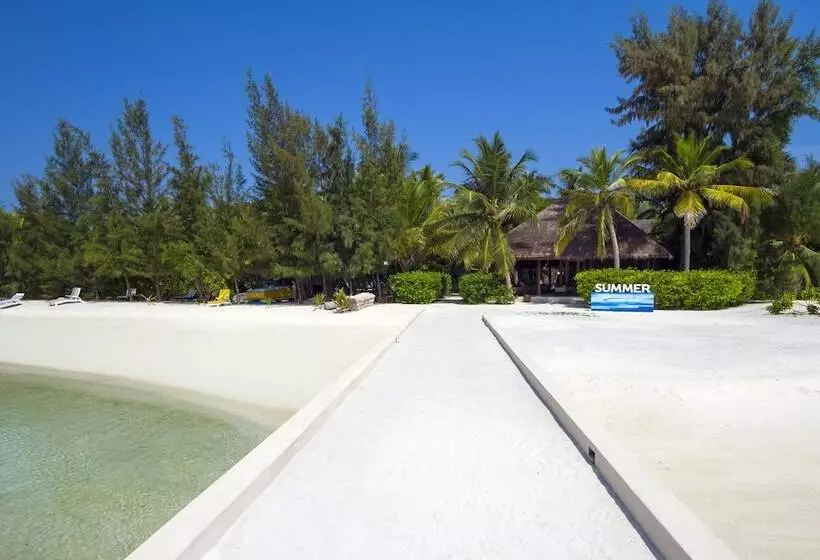 Summer Island Maldives Resort