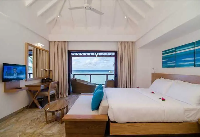 Summer Island Maldives Resort
