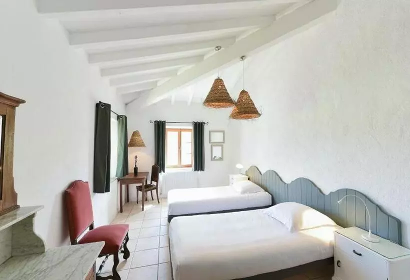 Hotelli Auberge La Plaine