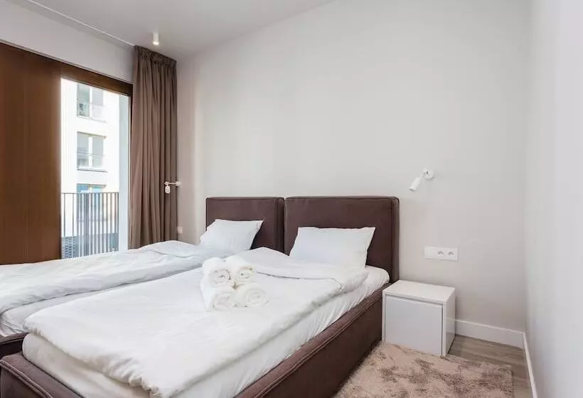 ホテル Platinum Residence Mokotów