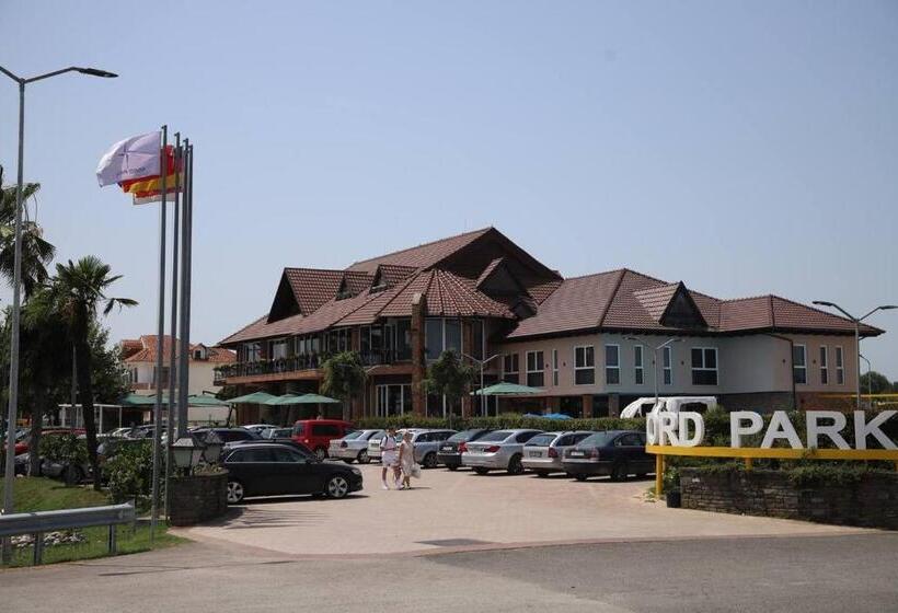 בית מלון כפרי Resort Nord Park