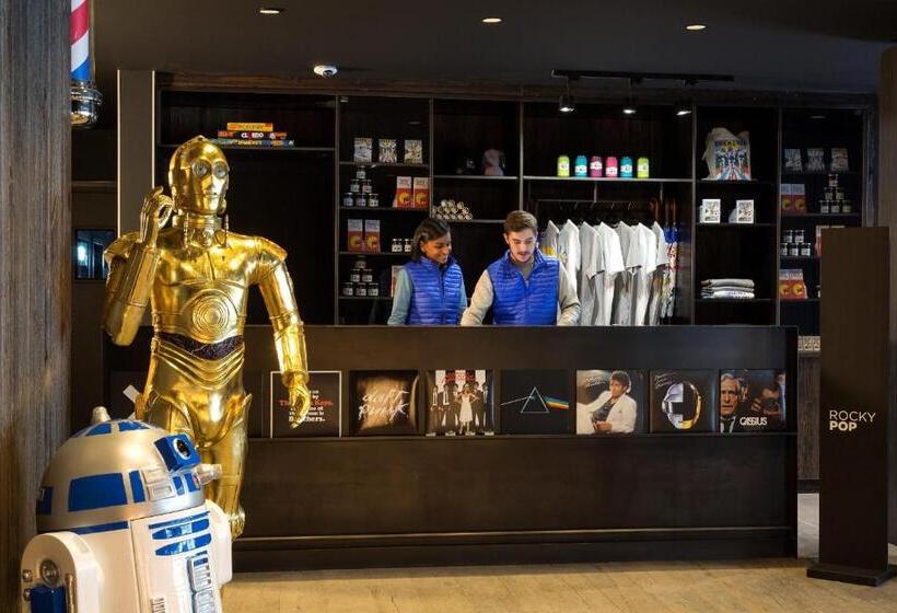 هتل Rockypop Chamonix Les Houches