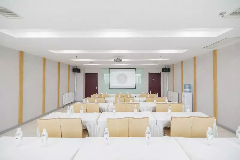 Ji Hotel Xi'an Xishao Gate Branch