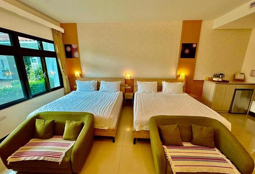 Li Wu Zuo Cun B&b