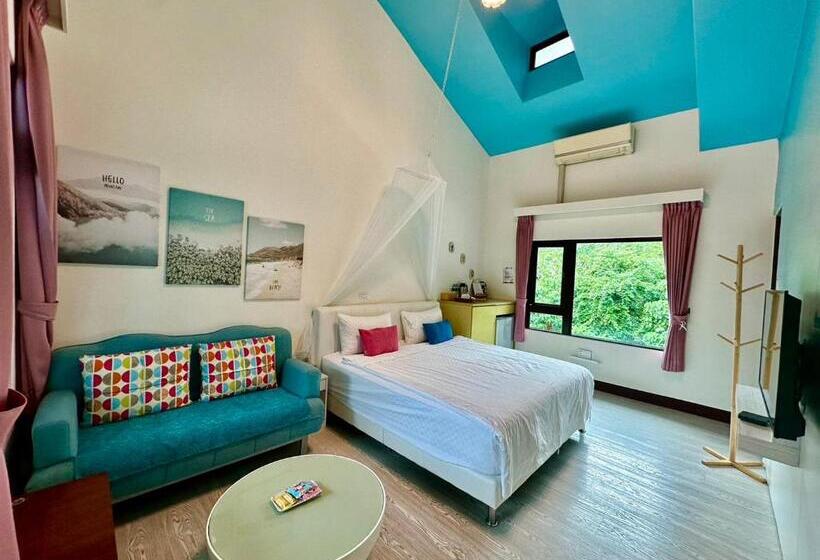 Li Wu Zuo Cun B&b