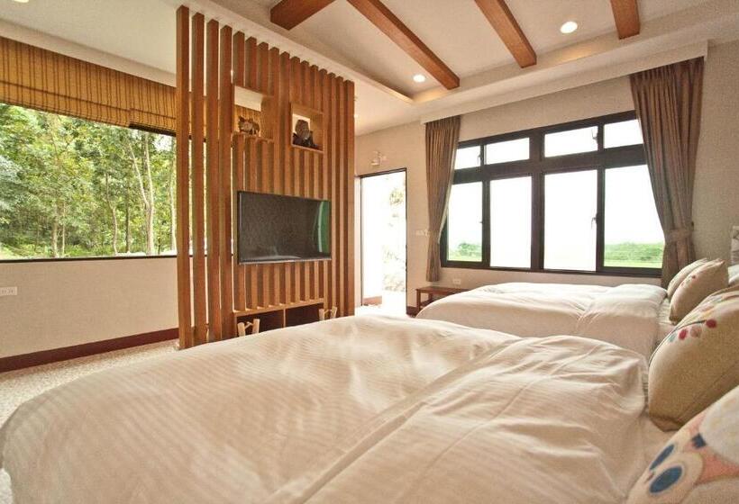 Li Wu Zuo Cun B&b