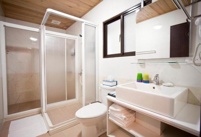 Li Wu Zuo Cun B&b