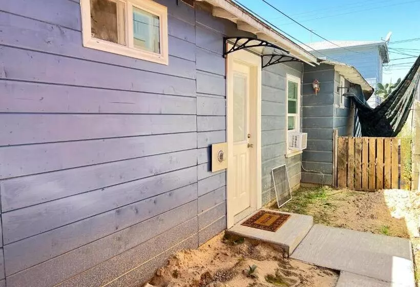 پانسیون Little Betty S Casita
