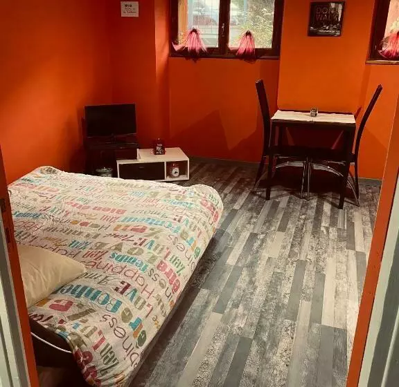 カプセルホテル Chambre Indépendante