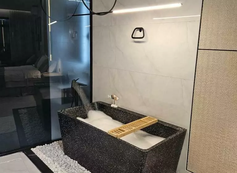 ペンション شاليهات لفيف الفندقية