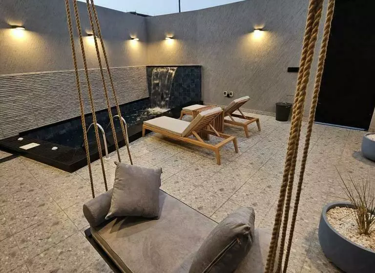 ペンション شاليهات لفيف الفندقية